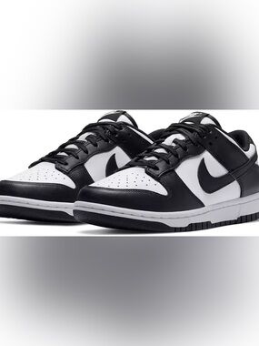 Nike Men’s Panda Dunk Low